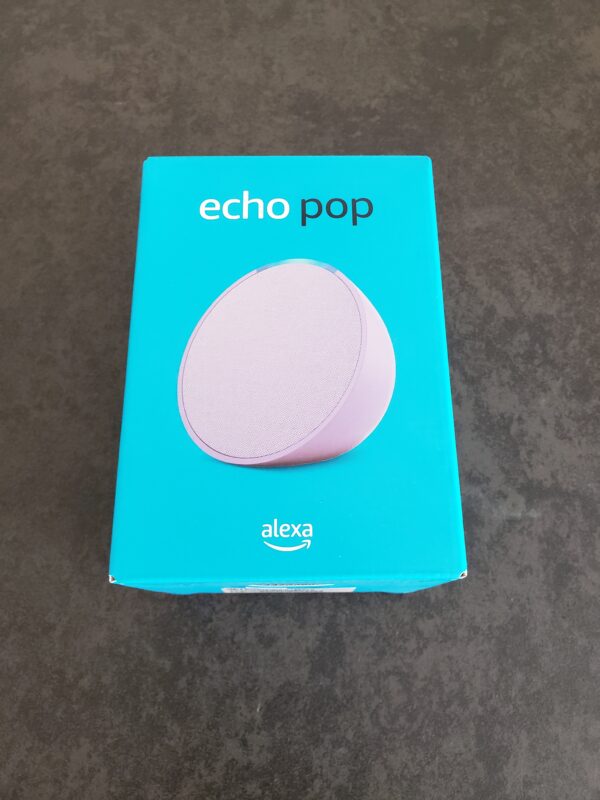 Amazon echo popの外箱